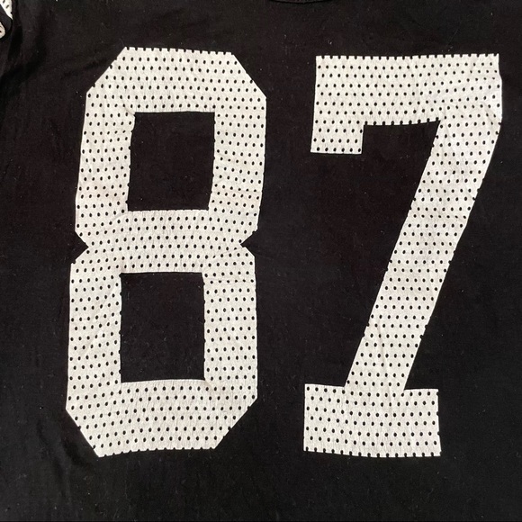 FREE KISSES Brand Vintage Jersey Tee size medium black shirt top logo 87 @ - Picture 3 of 6